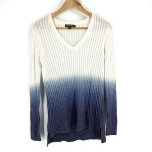 Tommy Bahama White and Blue V-Neck Sweater